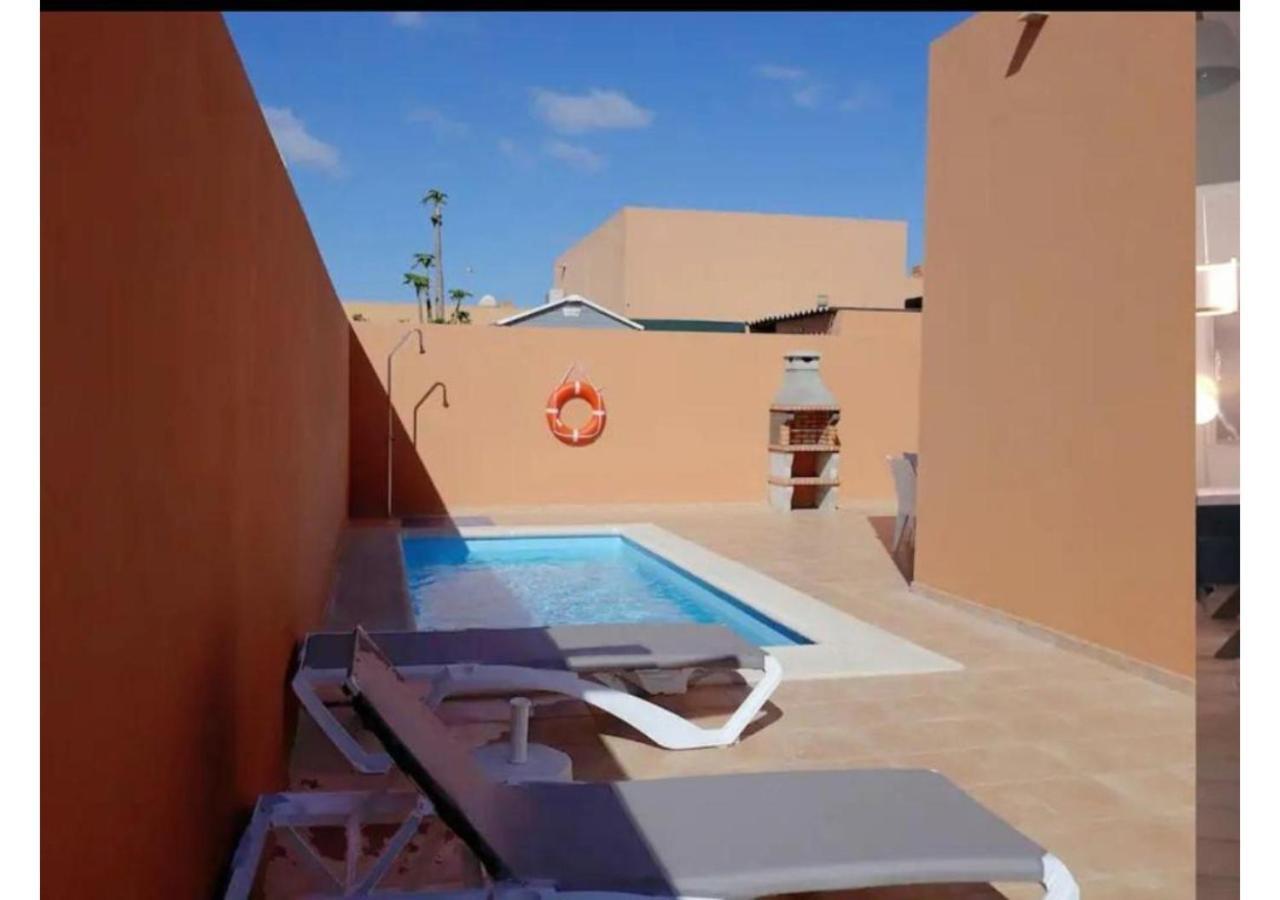 Anahi Homes Corralejo - Codeso 5 Villa